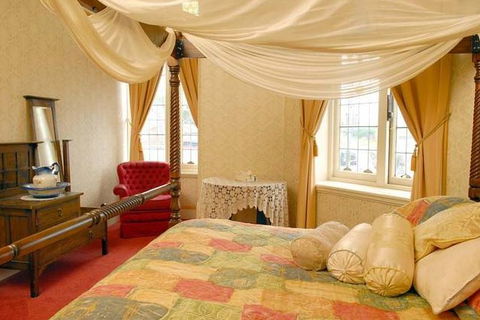 Mickey Bourkes Koroit Hotel - Hotel VIC 1
