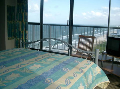 Golden Sands Holiday Apartments - Hotel VIC 0