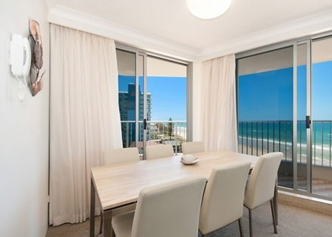 Beachside Tower - Hotel VIC 2
