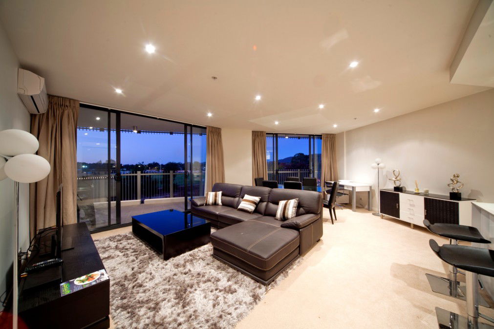 Lyneham ACT Hotel VIC