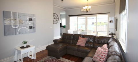 Accommodation On Lyons - Hotel VIC 4