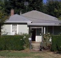 Honeysuckle Cottage Jingellic - Hotel VIC