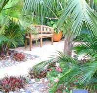 Azura Beach House Bed and Breakfast - Hotel VIC