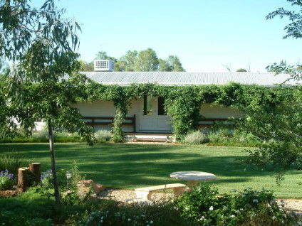 Bilbul NSW Hotel VIC