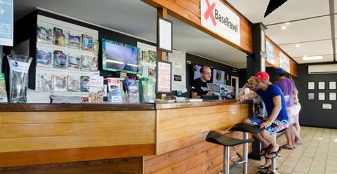 Base Airlie Beach Resort - Hotel VIC 4