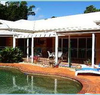 Tropical Escape Bed  Breakfast - Hotel VIC
