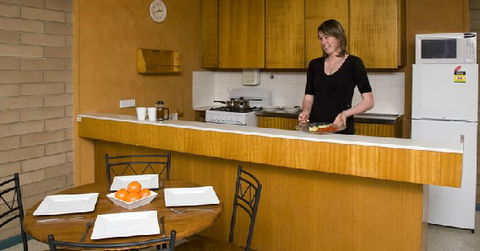 Hillsview Tourist Apartments - Hotel VIC 3