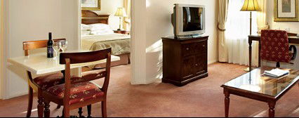 Canterbury International Hotel - Hotel VIC 1