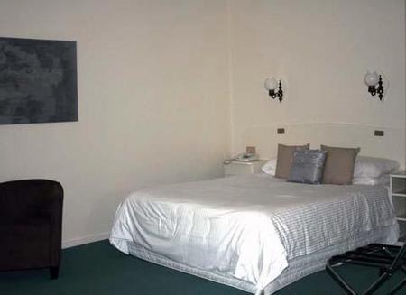 International Motor Inn - Hotel VIC 1