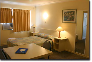 Earls Court Motor Inn - Hotel VIC 2