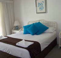 Old Burleigh Court Holiday Apartments - Hotel VIC
