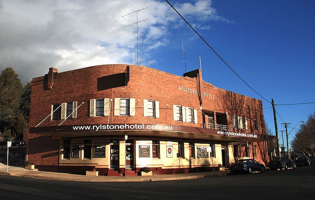 Dabee NSW Hotel VIC