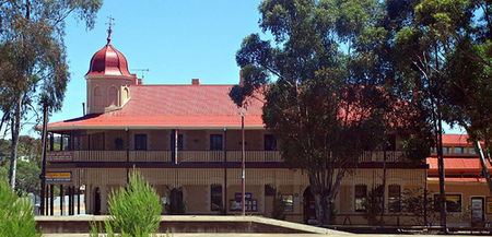 Peterborough SA Hotel VIC
