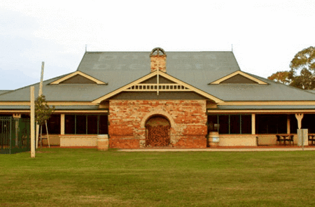 Potters Hotel And Brewery - Hotel VIC