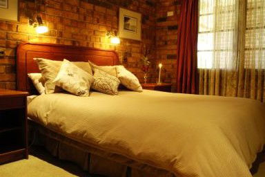 Anembo NSW Hotel VIC