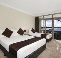 Waters Edge Country Comfort - Hotel VIC