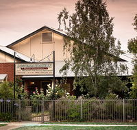 Millies Guesthouse  Serviced Apartments - Hotel VIC
