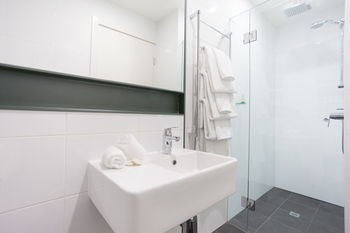 Abode By Easystay - Hotel VIC 15