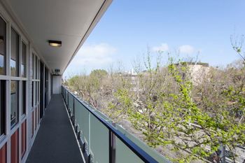 Abode By Easystay - Hotel VIC 20