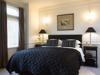 Andre's Mews Luxury Serviced Apartments - Hotel VIC 2