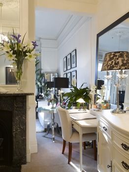 Andre's Mews Luxury Serviced Apartments - Hotel VIC 9