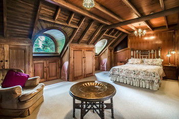 A Camelot Tower & Penthouse - Hotel VIC 32