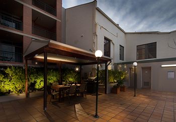 Adara Camperdown Hotel - Hotel VIC 33