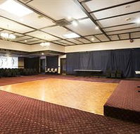 Parkway Hotel