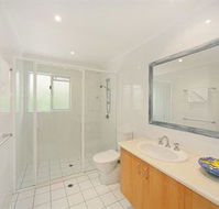 44 Cooran Court