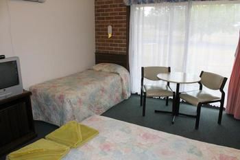 Colonial Motor Inn Lithgow - Hotel VIC 24