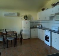 Ingenia Holidays Avina - Hotel VIC