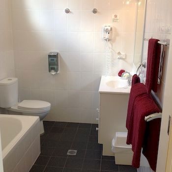 Ashton Townhouse Motel And Suites - Hotel VIC 11
