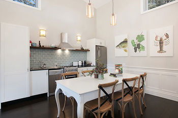 Block Eight - Hotel VIC 15