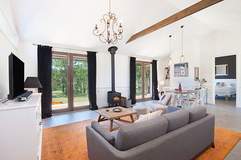 Block Eight - Hotel VIC 34