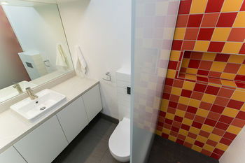 RMIT Village - Hotel VIC 1