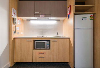 RMIT Village - Hotel VIC 14