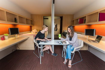 RMIT Village - Hotel VIC 15
