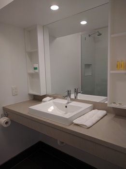 RMIT Village - Hotel VIC 19