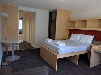 RMIT Village - Hotel VIC 22