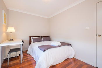Getaway Holiday House Bankstown - Hotel VIC 14