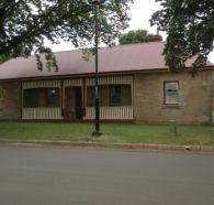 Christopher Hall's Colonial Accommodation - Hotel VIC