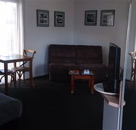 Budget On The Lake - Hotel VIC
