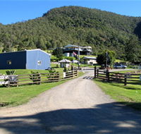 Neurum Creek Bush Retreat - Hotel VIC