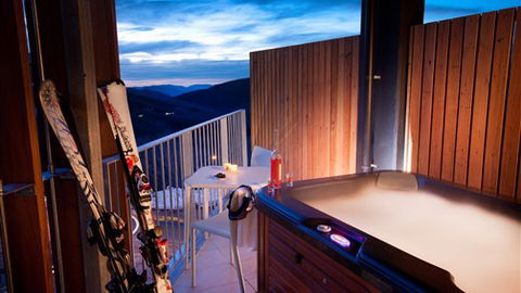 QT Falls Creek Resort - Hotel VIC 6