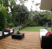 7 Donlan Road - Hotel VIC