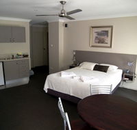 Aston Hill Motor Lodge - Hotel VIC