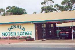 Donald VIC Hotel VIC