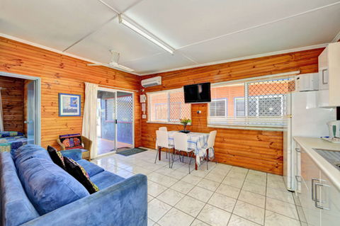 Bargara Gardens Motel And Holiday Villas - Hotel VIC 2