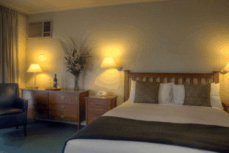 Ringwood Lake Inn - Hotel VIC