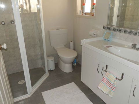 Azure Haven - Hotel VIC 4